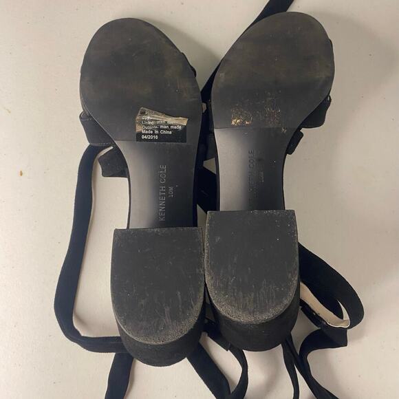 NEW Kenneth Cole Victoria Dressy Open Toe Strappy Black Suede Heel Sandals 10 - Picture 11 of 16